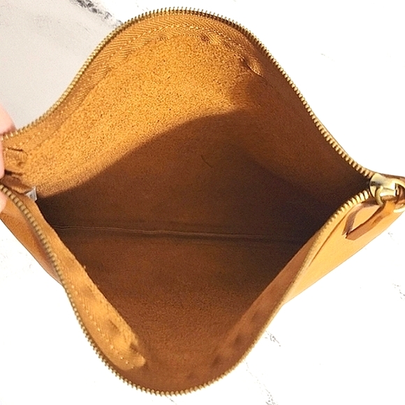 HOBO RARE 'Triad' Caramel Color 3 Leather Pouches & Wristlet - Picture 4 of 12